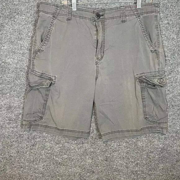 Unionbay Shorts Mens 38 Gray‎ Cargo Shorts Pockets Comfort Casual Y2K - Picture 2 of 9